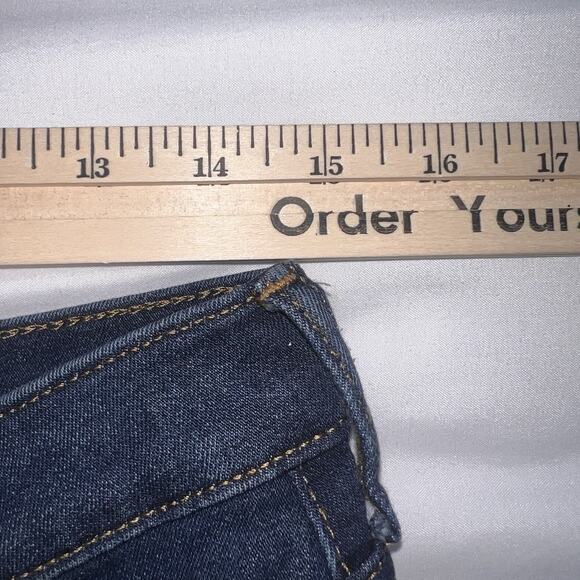 Everlane Jeans Women’s Size 31 Regular Blue Denim Mid Rise Slim Leg Raw Hem Pant - Picture 9 of 16